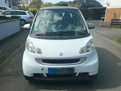 Gebraucht Smart ForTwo Coupé Pure 71 PS (52 kW) 2009 Weiß Coupé