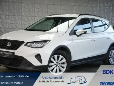 Usata Seat Arona Style 110 CV (80 kW) 2023 Bianco SUV