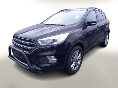 Gebraucht Ford Kuga Titanium 150 PS (110 kW) 2019 Schwarz SUV