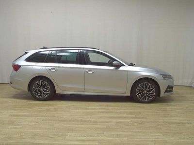 Second-hand Skoda Octavia Ambition 150 CP (110 kW) 2023 Argintiu Break