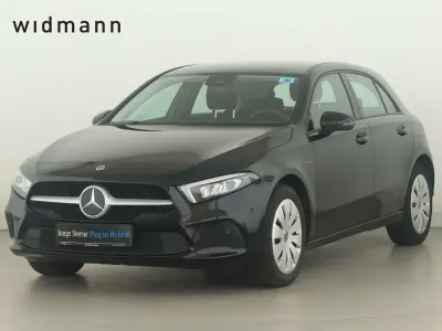 Gebraucht Mercedes A250 218 PS (160 kW) 2021 Schwarz Limousine