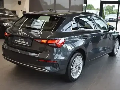 Gebraucht Audi A3 Advanced 150 PS (110 kW) 2023 Manhattangrau Limousine