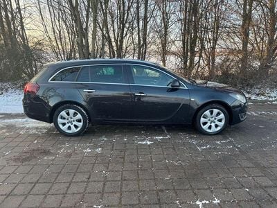 Schwarz Gebraucht 2015 Opel Insignia Innovation Kombi | 7.499 € (Fairer Preis)