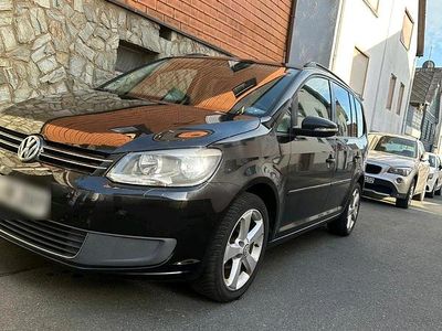 Gebraucht VW Touran 105 PS (77 kW) 2012 Schwarz Van / Kleinbus