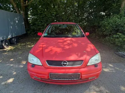 Używany Opel Astra Elegance 125 KM (91 kW) 2002 Czerwony Kombi