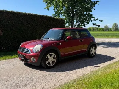 Gebraucht Mini ONE 95 PS (69 kW) 2008 Rot Kleinwagen