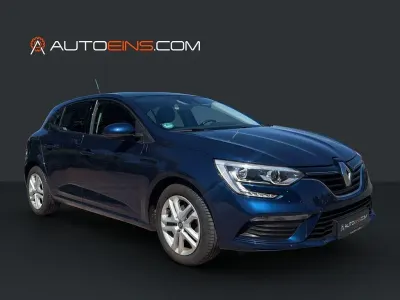 Brugt Renault Mégane Play 132 HK (97 kW) 2018 Blå Sedan