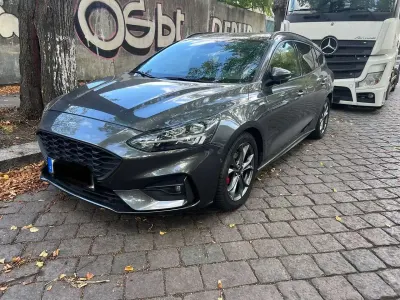 Gebraucht Ford Focus ST-Line 150 PS (110 kW) 2019 Magneticgrau (metallic) Kombi