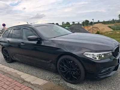 Gebraucht BMW 520 Sport Line 190 PS (139 kW) 2017 Schwarz Kombi