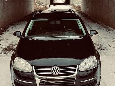 Schwarz Gebraucht 2009 VW Golf V Trendline Kombi | 1.900 € (Fairer Preis)