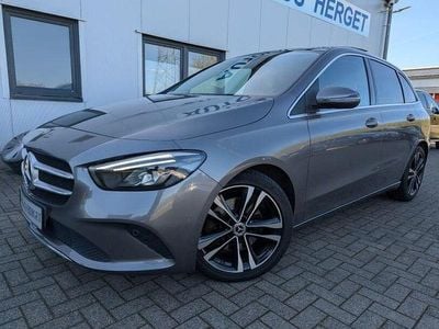 Gebraucht Mercedes B220 Progressive 190 PS (139 kW) 2019 Grau Van / Kleinbus
