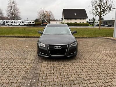 Gebraucht Audi A3 105 PS (77 kW) 2011 Grau Kleinwagen