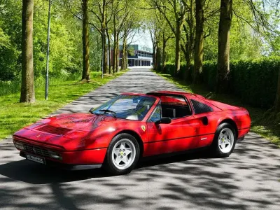 Gebraucht Ferrari 328 271 PS (199 kW) 1988 Rot Cabrio