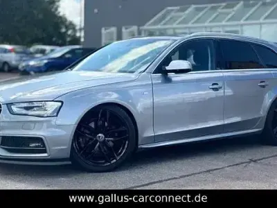 Gebraucht Audi A4 Ambition 150 PS (110 kW) 2015 Grau Kombi