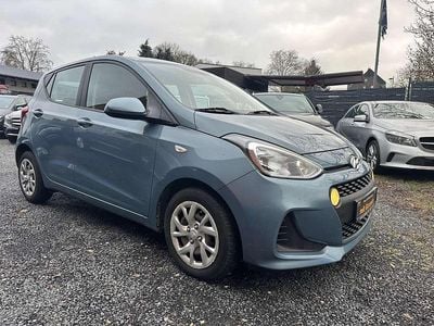 Gebraucht Hyundai i10 Trend 67 PS (49 kW) 2018 Blau Kleinwagen
