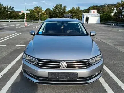 Gebraucht VW Passat Comfortline 150 PS (110 kW) 2015 Silber Kombi