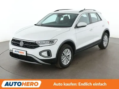Gebraucht VW T-Roc Life 110 PS (80 kW) 2023 Pure white SUV