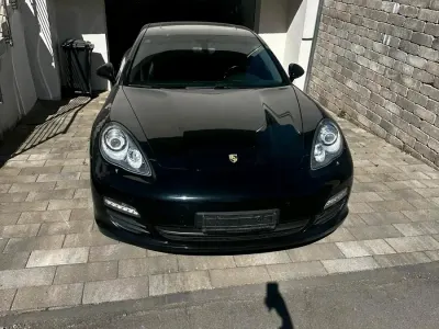 Gebraucht Porsche Panamera S 400 PS (294 kW) 2011 Schwarz Limousine