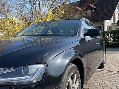 Gebraucht Audi A4 120 PS (88 kW) 2013 Schwarz Kombi
