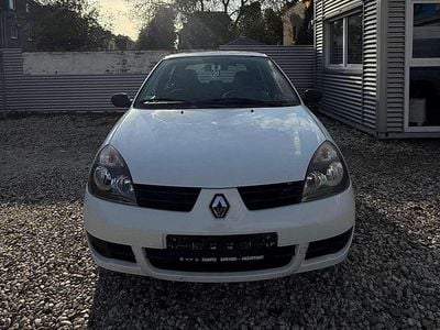 Second-hand Renault Clio II Campus 58 CP (42 kW) 2009 Alb Hatchback