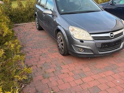 Brugt Opel Astra Catch Me 120 HK (88 kW) 2007 Grå Stationcar