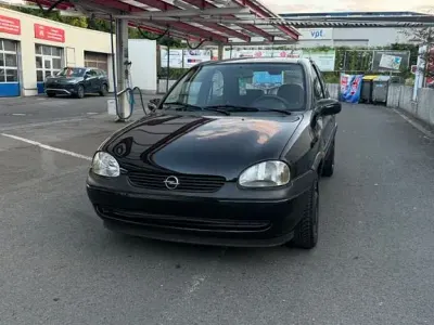 Gebraucht Opel Corsa Eco 54 PS (39 kW) 1998 Schwarz Kleinwagen