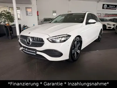 Gebraucht Mercedes 200 163 PS (119 kW) 2023 Weiß Limousine