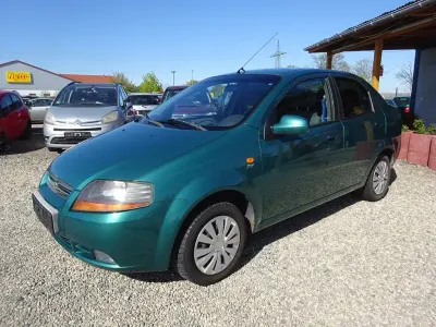 Second-hand Chevrolet Kalos SX 94 CP (69 kW) 2006 Verde Berlinǎ