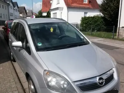 Gebraucht Opel Zafira 105 PS (77 kW) 2006 Silber Van / Kleinbus