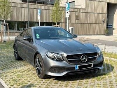 Mercedes E220