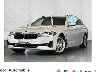 Brugt BMW 530e Sport Line 292 HK (214 kW) 2023 Hvid Stationcar