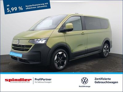 Gebraucht VW Caravelle Life 150 PS (110 kW) 2026 Grün Van / Kleinbus