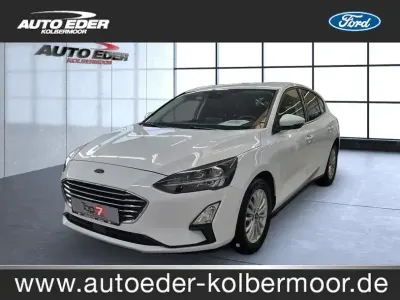 Brugt Ford Focus Titanium 125 HK (91 kW) 2022 Hvid Sedan