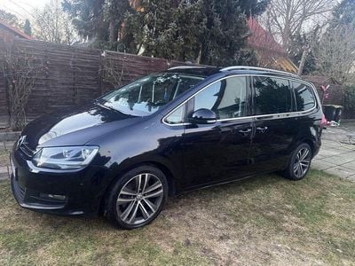 Gebraucht VW Sharan Comfortline 177 PS (130 kW) 2014 Schwarz Van / Kleinbus