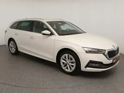 Gebraucht Skoda Octavia Style 116 PS (85 kW) 2024 Weiß Kombi