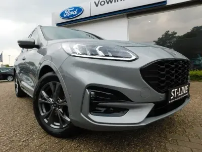 Gebraucht Ford Kuga ST-Line X 151 PS (111 kW) 2020 Silber SUV