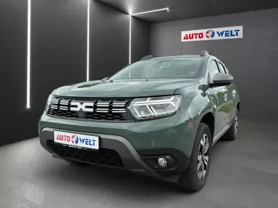 Gebraucht Dacia Duster Journey 131 PS (96 kW) 2024 Grün SUV