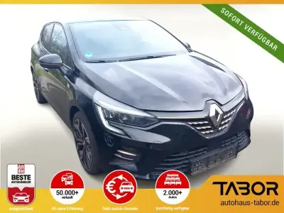 Używany Renault Clio V 140 KM (102 kW) 2022 Czarny Sedan/Limuzyna