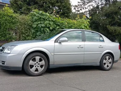 Gebraucht Opel Vectra Elegance 155 PS (114 kW) 2004 Silber Limousine