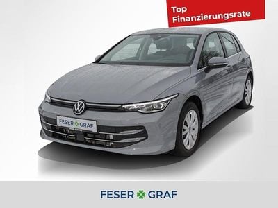 Mondsteingrau Gebraucht 2025 VW Golf Style Limousine | 27.950 € (Guter Preis)