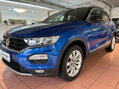 Second-hand VW T-Roc Sport 150 CP (110 kW) 2020 Albastru SUV