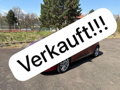 Second-hand Renault Clio IV LIMITED 90 CP (66 kW) 2018 Roșu Berlinǎ