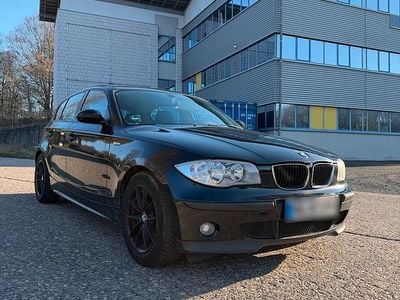 Gebraucht BMW 116 115 PS (84 kW) 2005 Schwarz Kleinwagen
