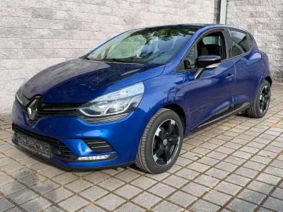 Gebraucht Renault Clio V Collection 90 PS (66 kW) 2020 Blau Kleinwagen