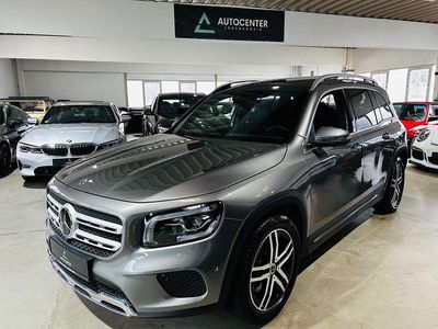 Mercedes GLB220