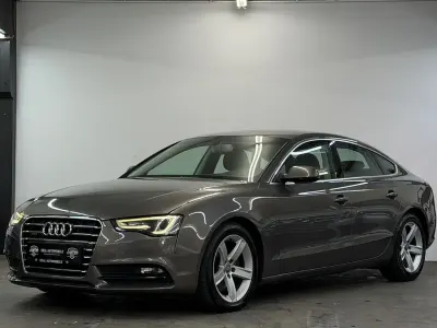 Gebraucht Audi A5 Sportback Performance 204 PS (150 kW) 2014 Grau Kleinwagen