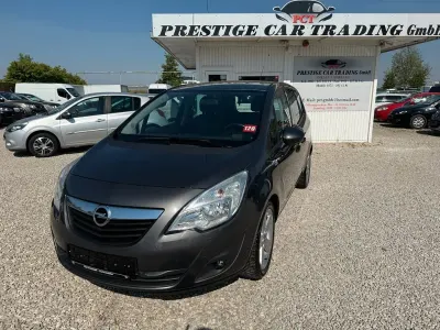 Gebraucht Opel Meriva Design Edition 101 PS (74 kW) 2011 Grau Van / Kleinbus