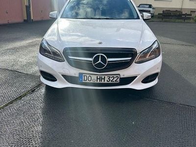 Mercedes E200
