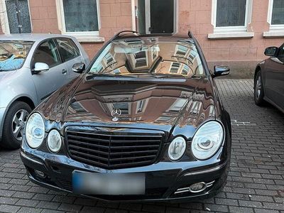 Gebraucht Mercedes E220 125 PS (91 kW) 2009 Schwarz Kombi