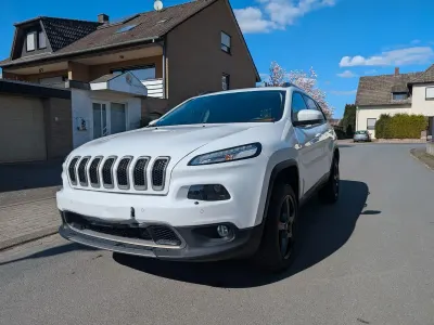 Gebraucht Jeep Cherokee 200 PS (147 kW) 2016 Weiß SUV